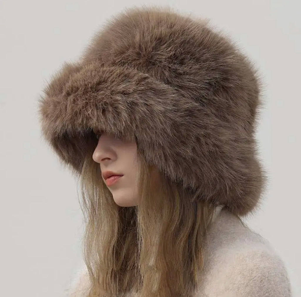 Alpe d’Huez Bucket Hat