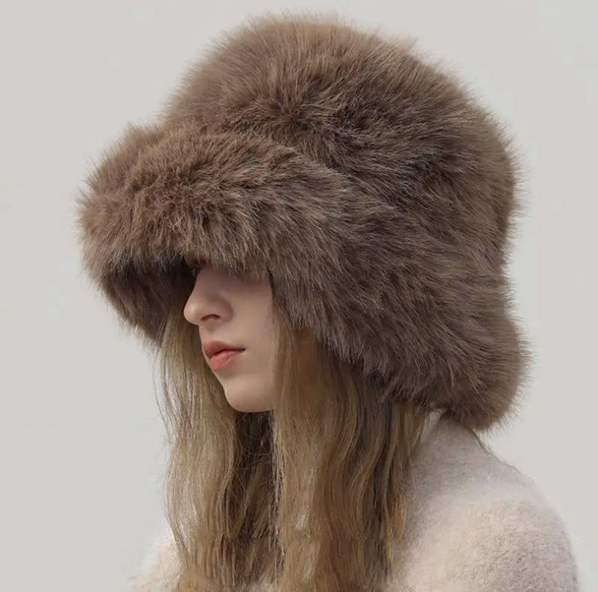Alpe d’Huez Bucket Hat